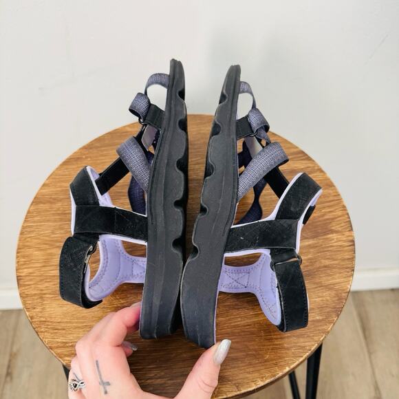 JSport Kaia Purple And Black Strappy Sandals Women’s Size 9 - Picture 6 of 10